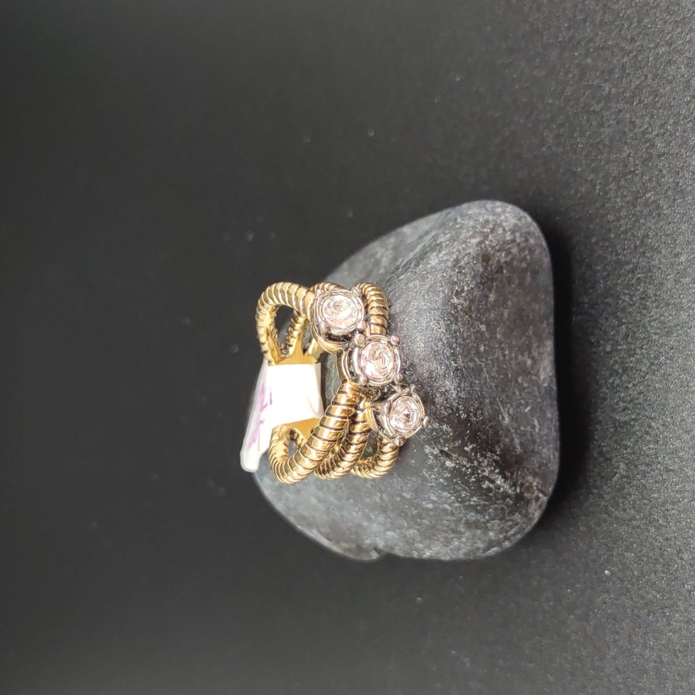 Premier Designs Joan ring size 7